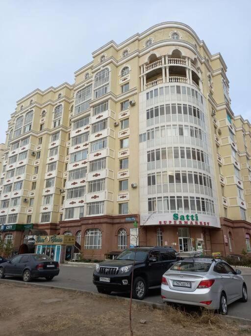 Уютная Квартира Комфорт Класса76 Astana Bagian luar foto