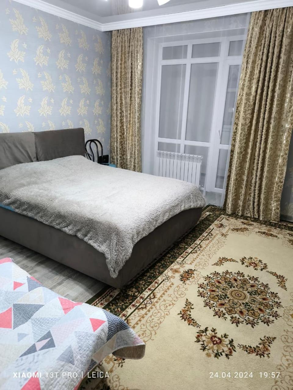 Уютная Квартира Комфорт Класса76 Astana Bagian luar foto